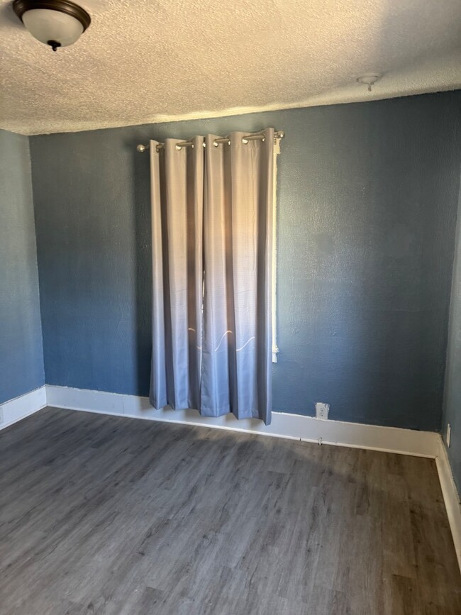 Foto del edificio - Charming 2-Bedroom House Bettendorf