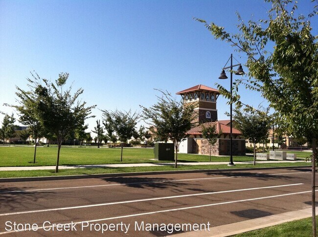 Foto del edificio - 2 br, 2 bath House - 10802 Atherstone Dr.