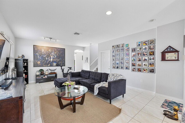 Foto del edificio - 1431 SE 18th Terrace