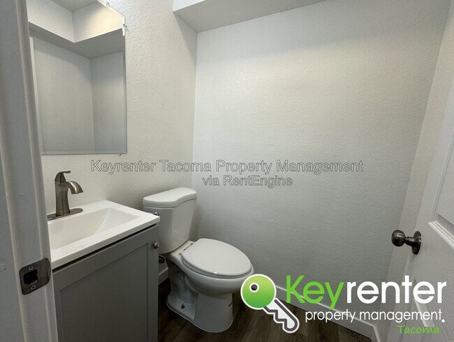 Foto del edificio - 15911 18th Ave Ct E