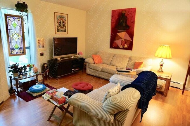 Foto del edificio - 3515 28th St