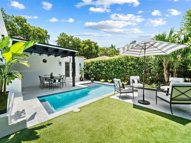 Building Photo - 1503 Columbus Blvd