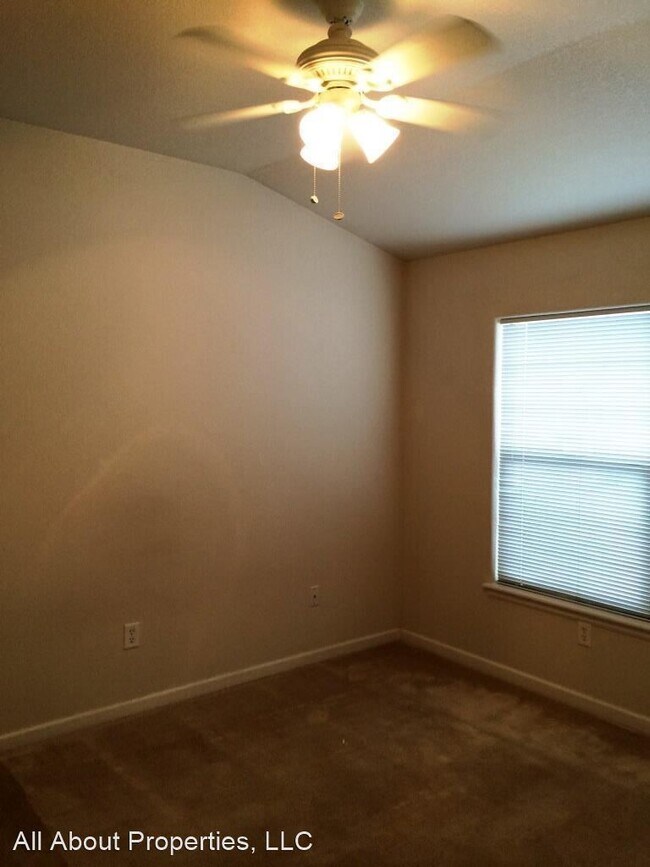Foto del edificio - 2 br, 2 bath House - 3776 Ponderosa Court #6