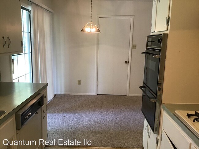 Building Photo - 3 br, 1 bath House - 8224 COLONY LANE