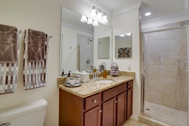 Building Photo - 16804 Vardon Ter