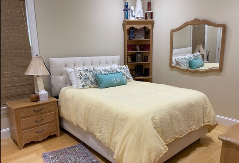 Foto principal - 103 Oak Bend Ct
