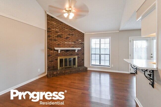 Building Photo - 7201 Skidmore Cove