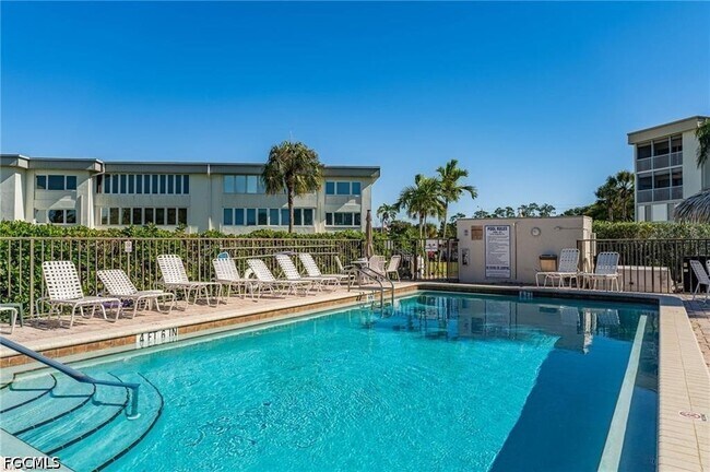 Foto del edificio - 1724 Pine Valley Dr