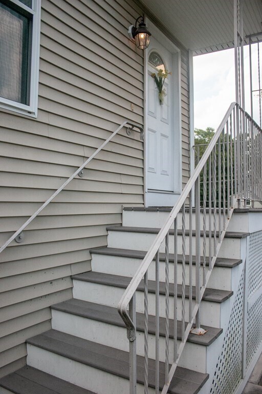 Building Photo - 4 Humphrey St