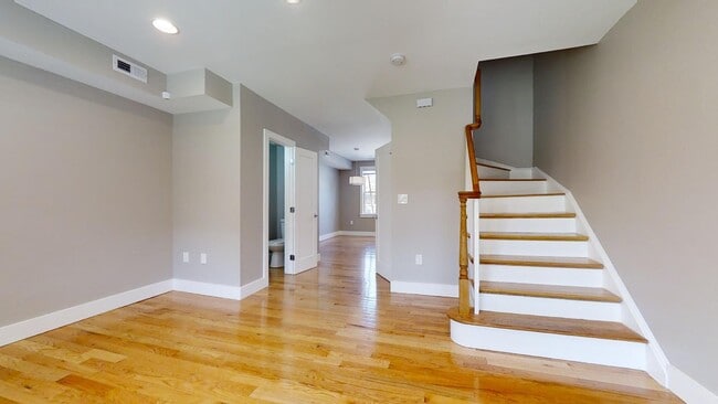 Photo - 12 Hawaii Ave NE Townhome