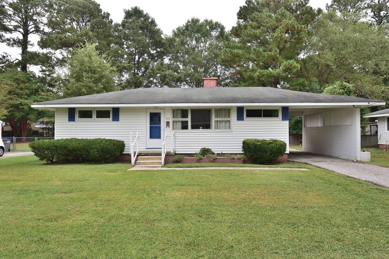 Foto principal - 312 Oakdale Rd
