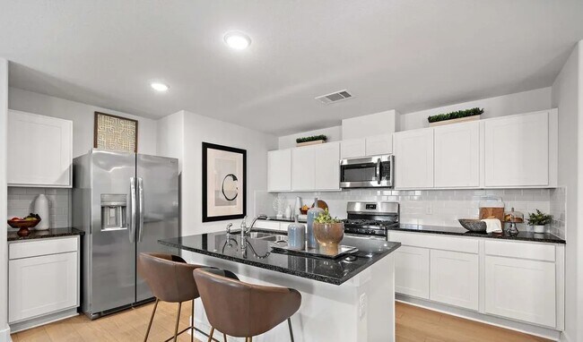 Building Photo - 18831 Glenwood Chase Ct