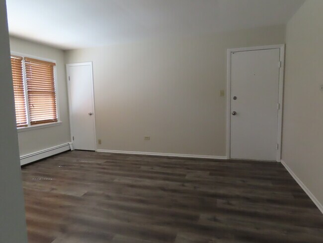 Foto del edificio - 14405 S Ravinia Ave