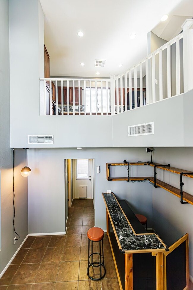 Building Photo - 3 story home