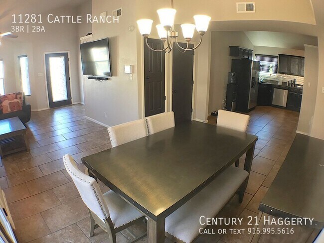 Building Photo - 11281 Cattle Ranch St