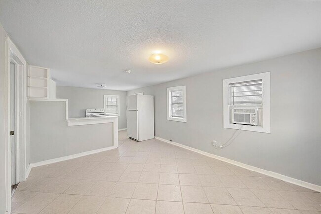 Building Photo - 5501 Menard Ave