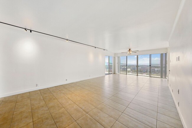 Building Photo - STUNNING HIGH-RISE CONDO ON THE 14TH FLOOR...