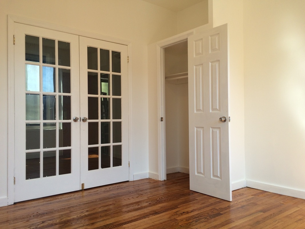 Primary Photo - 115 Madison St