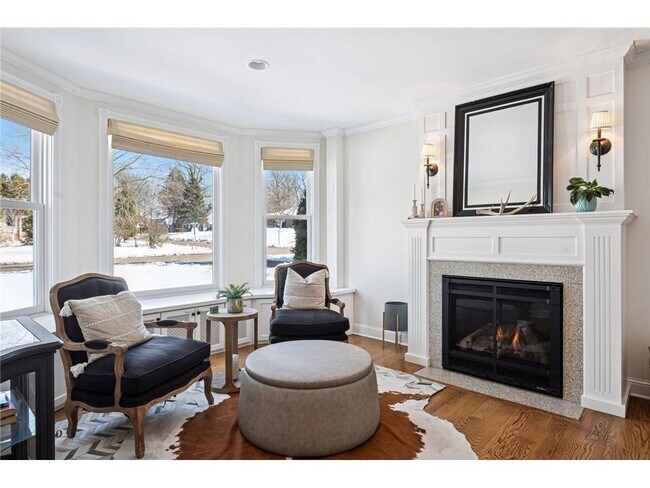 Foto del edificio - 5 Cooper Ave