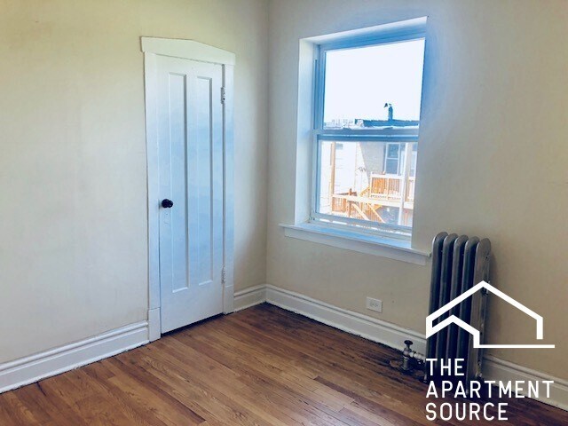 Foto del edificio - 4412 N Saint Louis Ave