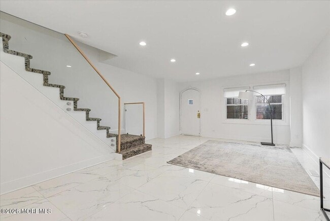 Foto del edificio - 1001 Norwood Ave