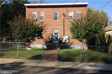 Primary Photo - 1014 48th Pl NE