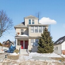 Building Photo - 1442 Wood Ave