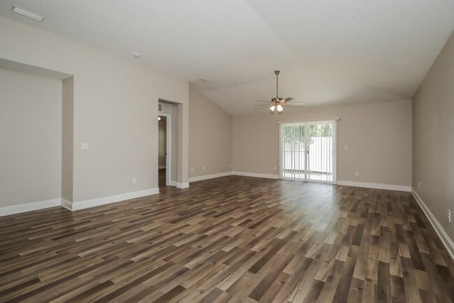 Building Photo - 8041 Byrd Landing Ct
