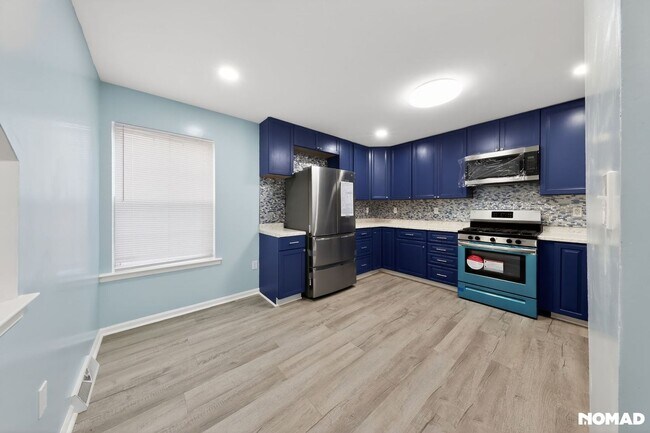 Foto del edificio - 243 Northdown Dr