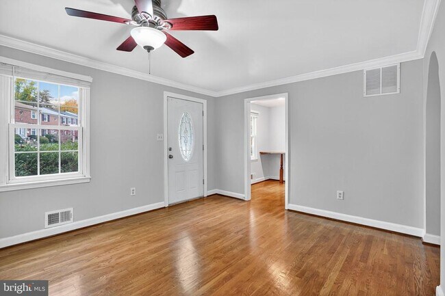 Foto del edificio - 13110 Putnam Cir