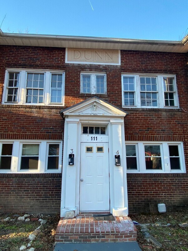 Foto del edificio - 111 Ramsey St