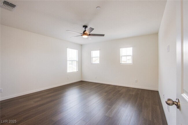 Building Photo - 2758 Pellaro Walk