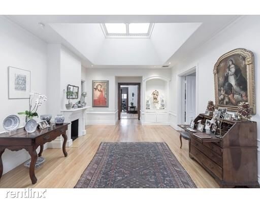 Building Photo - 4 br, 4 bath  - 191 Commonwealth Ave Ph