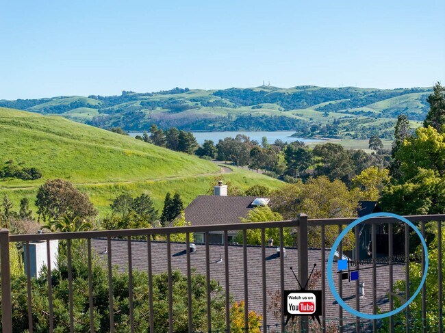 Building Photo - 1 Bed Studio in Benicia with waterview