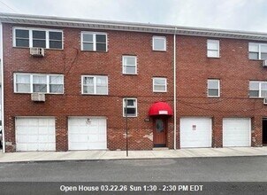 Building Photo - 7000 Columbia Ave