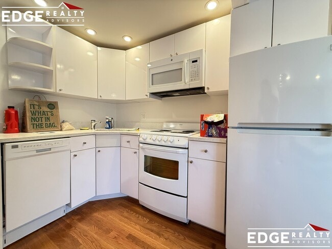 Photo - 15 Euston Rd. Unit 23 Apartment