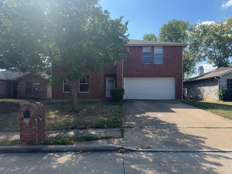 Photo - 2805 Hillside Drive Unit