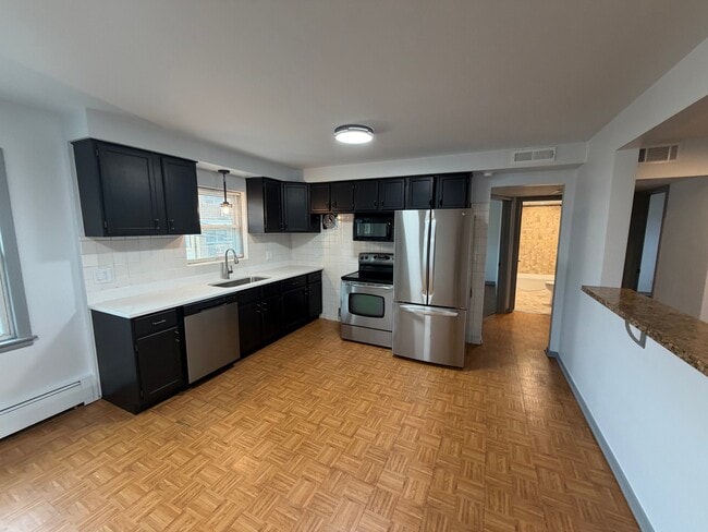 Building Photo - 5916 N Odell Ave