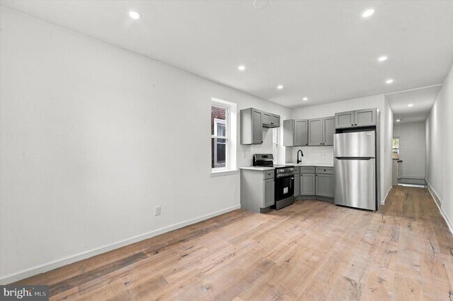 Foto del edificio - 5812 Hadfield St