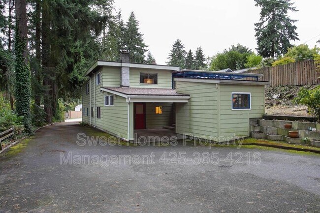 Foto del edificio - 1338 N 152nd St