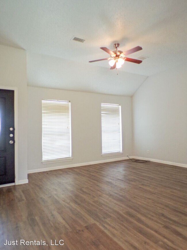 Foto del edificio - 3 br, 2 bath House - 2707 Mirage Dr