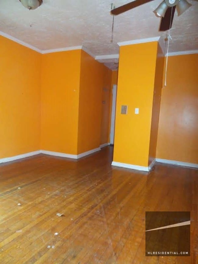 6337 Austin St, Rego Park, NY 11374 House for Rent in Rego Park, NY