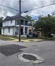 Building Photo - 3904 Stuart St