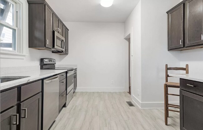 Foto del edificio - 1724 Cullman Ave