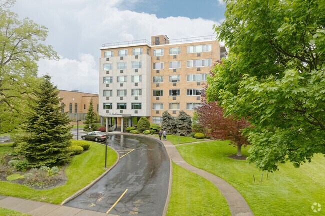 Foto del edificio - Scarborough House Condominium
