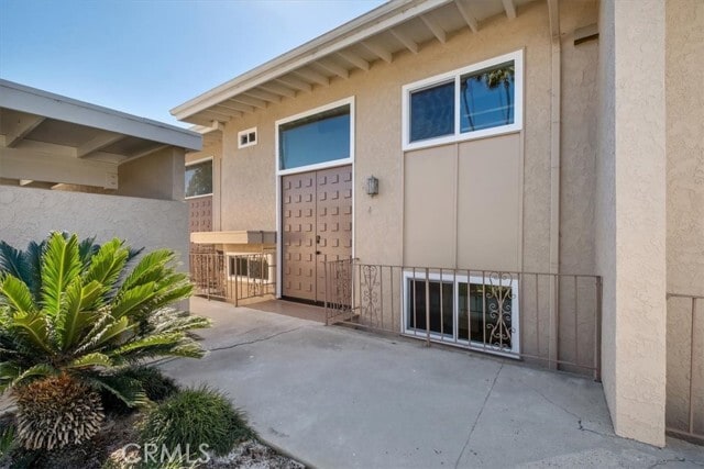 Building Photo - 745 Domingo Dr