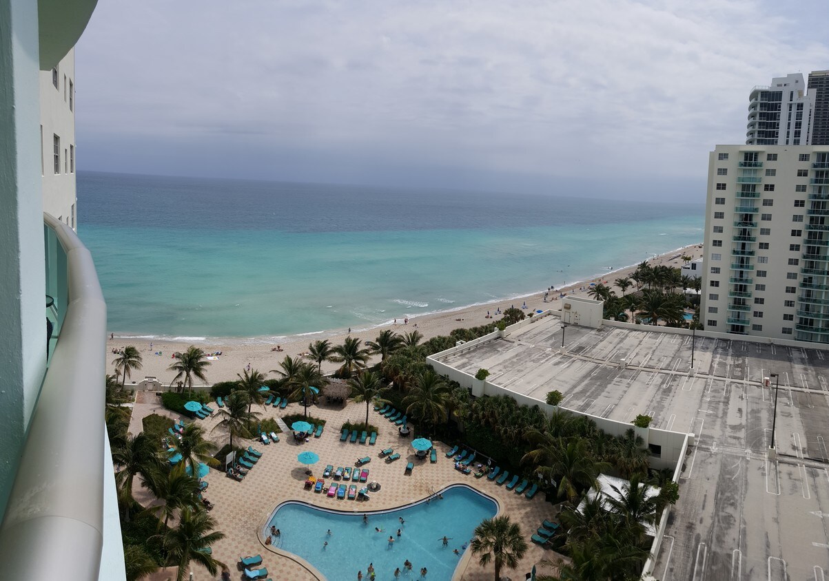 Open View - 3801 S Ocean Dr