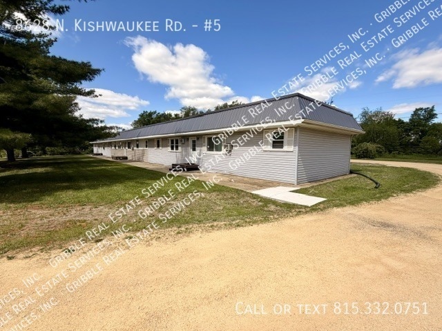Building Photo - 8628 N Kishwaukee Rd
