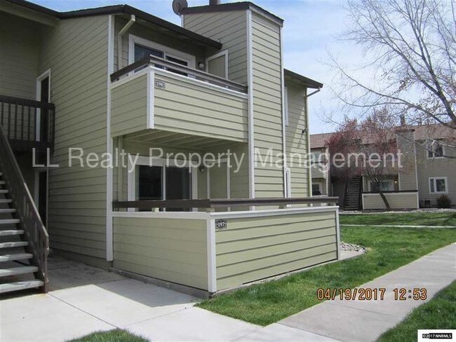 Foto del edificio - 555 E Patriot Blvd