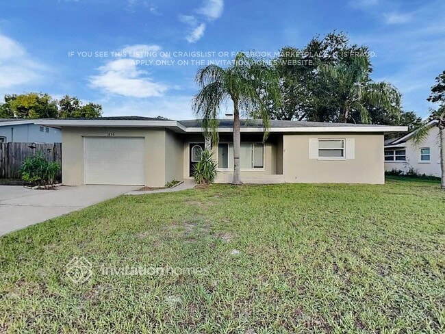 Building Photo - 1856 Greenhill Dr